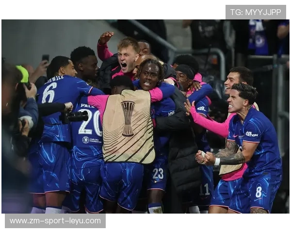 切尔西阵地战开花，帕尔默推射扩大比分