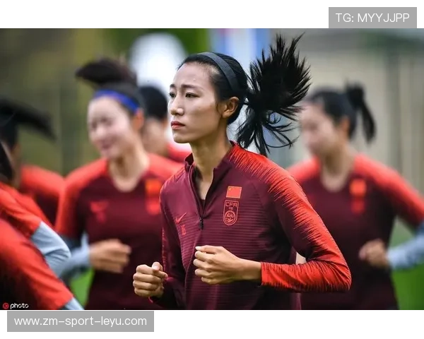 女足本土教练上任 首堂训练课强调控球体系 女足本土教练上任 首堂训练课强调控球体系